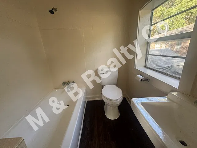 1 bed, 700 sqft, $700 — Photo 3