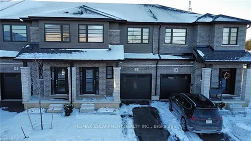 520 Grey St #7 Photo 1