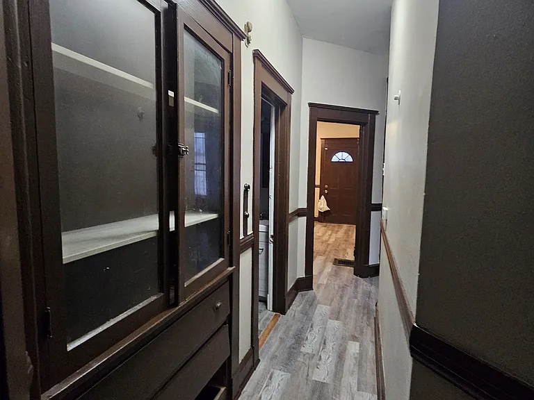 2333 S Lawndale Ave — Photo 9
