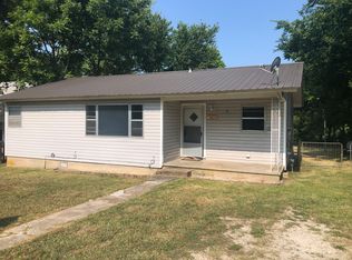 80 S Lunen St, Melbourne, AR 72556