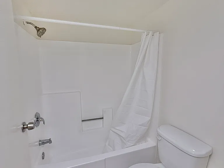 11058 Cantlay St #2 — Photo 11