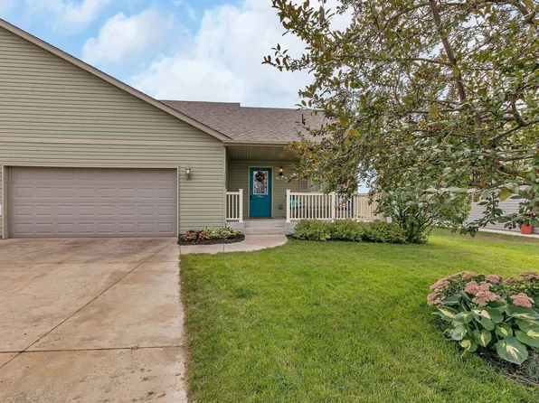 1135 Mockingbird Loop, Sartell, MN 56377