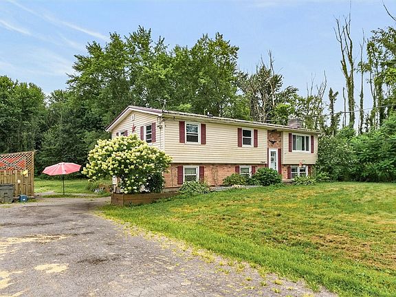 3rd image of 13644 Savannah Spring Lake Rd