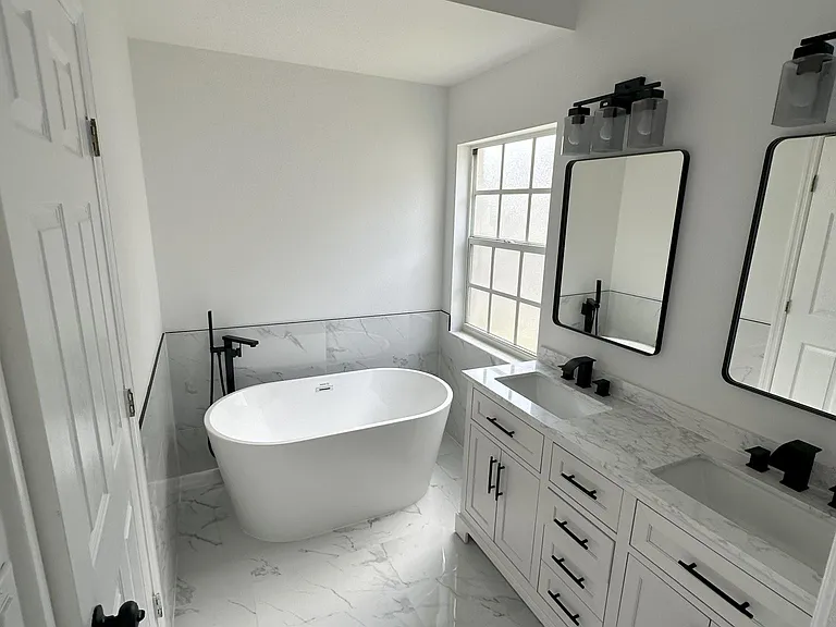 2558 Estancia Blvd — Photo 52