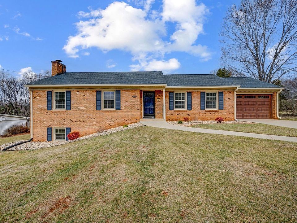 1st image of 6005 Sunderland Pl