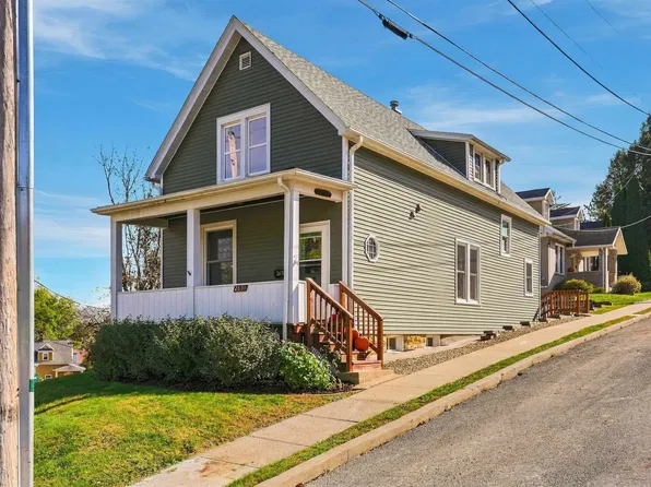 2651 Broadway St, Dubuque, IA 52001