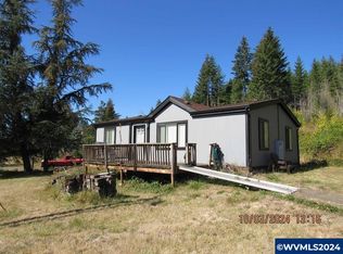 714 N Santiam Hwy W, Gates, OR 97346