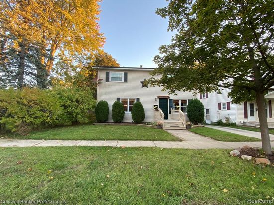 408 E Main St Flushing Mi 48433 Zillow