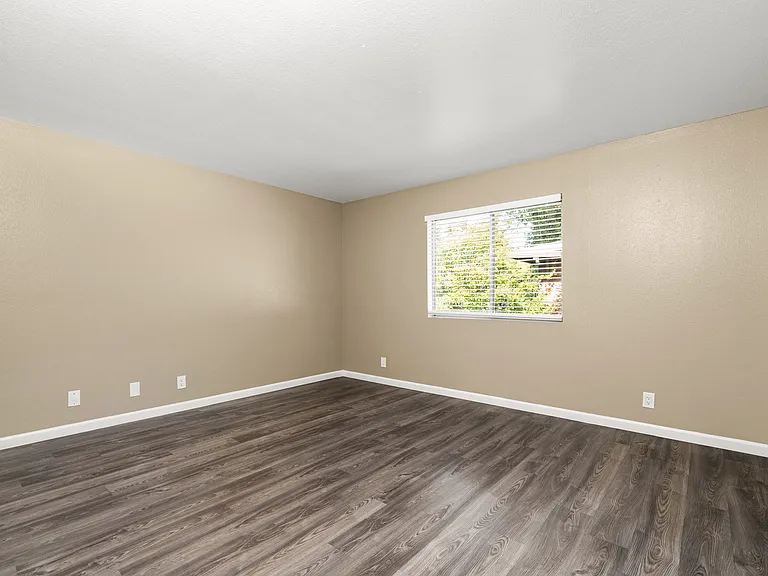 Cedar Park Apartments — Photo 27