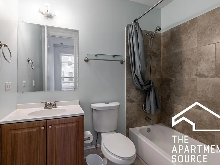1659 S Throop St #2E — Photo 13