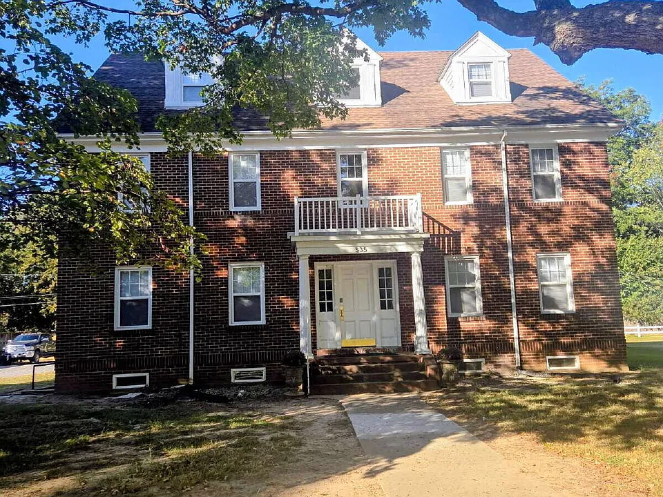 535 N Ranney St #7