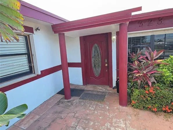 323 NW 4th Pl, Deerfield Beach, FL 33441