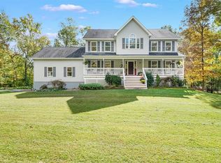 2 Leah Pl, Washingtonville, NY 10992