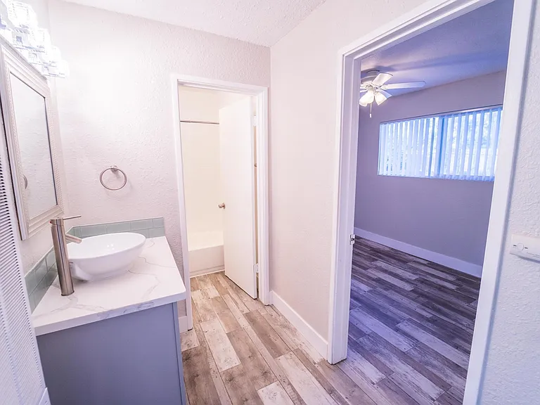 117 Ruth Ct — Photo 4