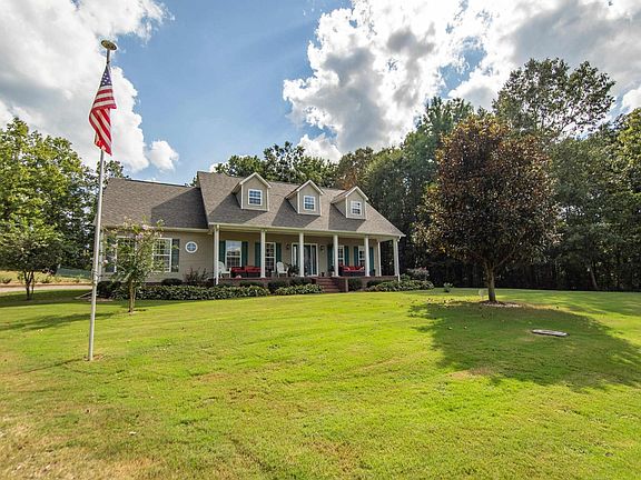 4th image of 55 Shelter Ln