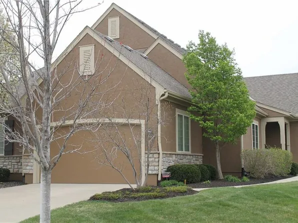 21399 W 116th St, Olathe, KS 66061