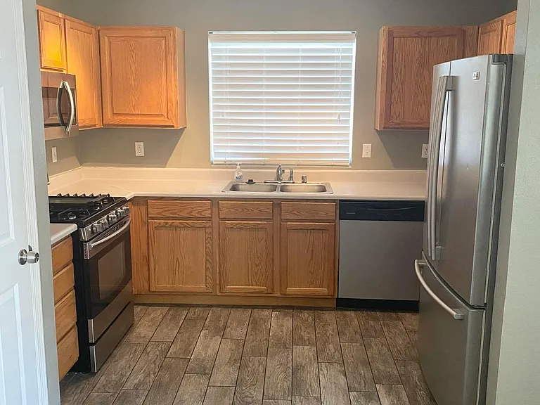 9016 Anacapa Ave NW — Photo 9