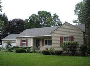 66 Main St, Hatfield, MA 01038