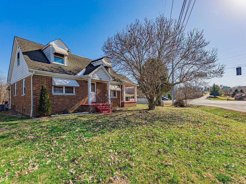 2807 Mesker Park Dr, Evansville, IN 47720 Zillow