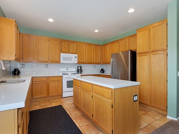 5th image of 14332 Maryknoll Ct