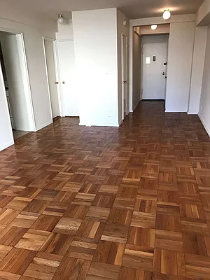 Rented by Manhattan Apartment Organization | media 10