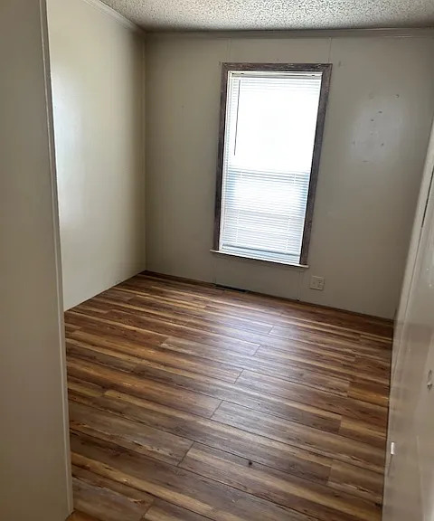 1408 Franklin Dr — Photo 11