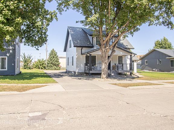 2nd image of 1909 17th St