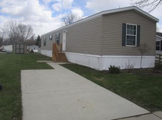 11921 Springbrook Ct, Romeo, MI 48065