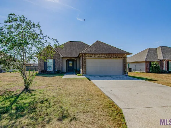 4695 Aubrey Ann Dr, Addis, LA 70710