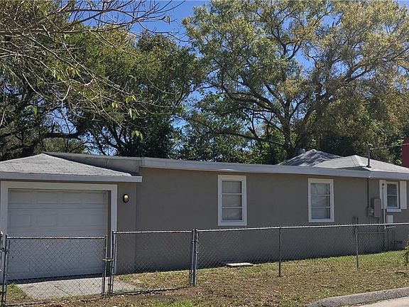 2nd image of 1002 E Seneca Ave