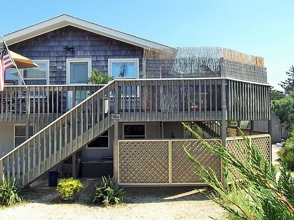 Classic LBI Raised Ranch!