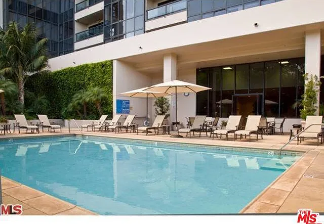 10724 Wilshire Blvd #809 — Photo 18