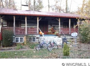 2 Caledonia Rd, Asheville, NC 28803