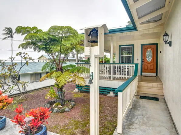 45-3384 Wahi Malu Pl, Honokaa, HI 96727