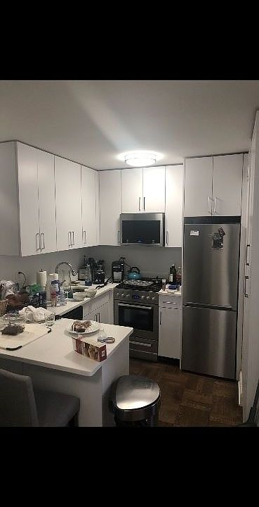 1st image of 160 E 35th St #14F