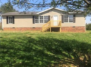 836 Hamlin Ford Rd, Dobson, NC 27017