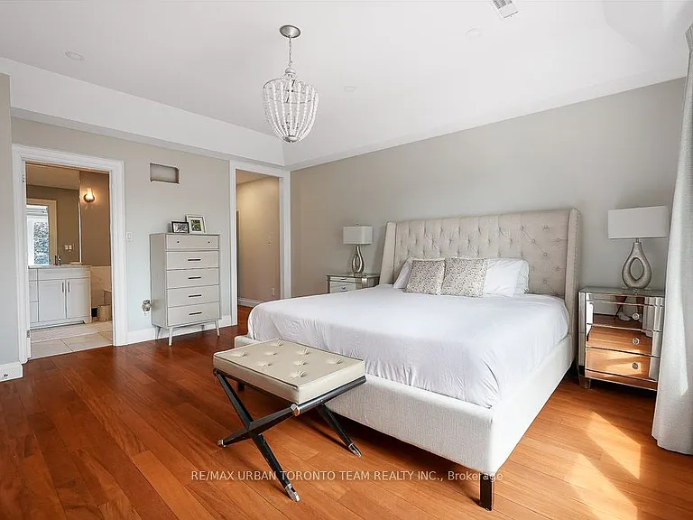 21A Grove Ave — Photo 15