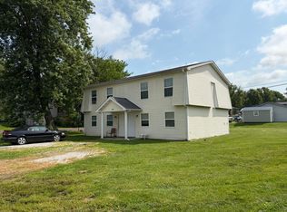 7404 N Svena Dr, Columbia, MO 65202