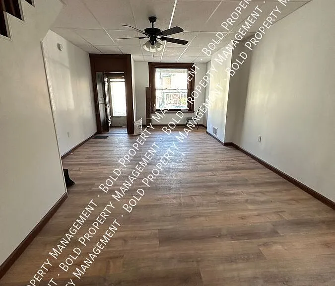 330 Chestnut St — Photo 2