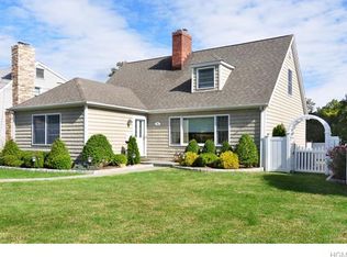 6 Knox Rd, Eastchester, NY 10709