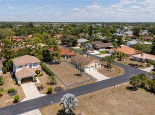 11264 Coimbra Ln, Bonita Springs, FL 34135