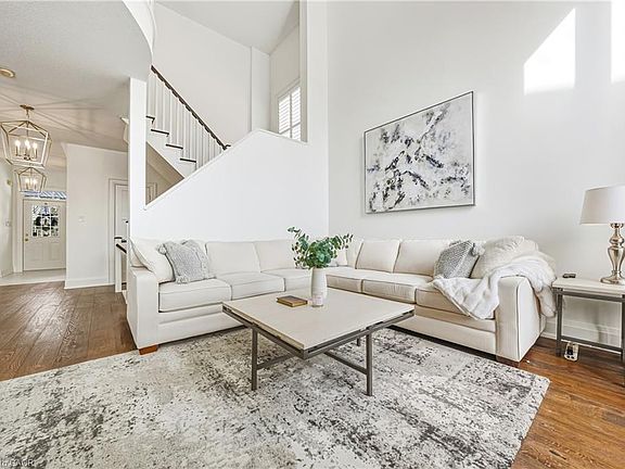 4th image of 958 Irish Moss Rd