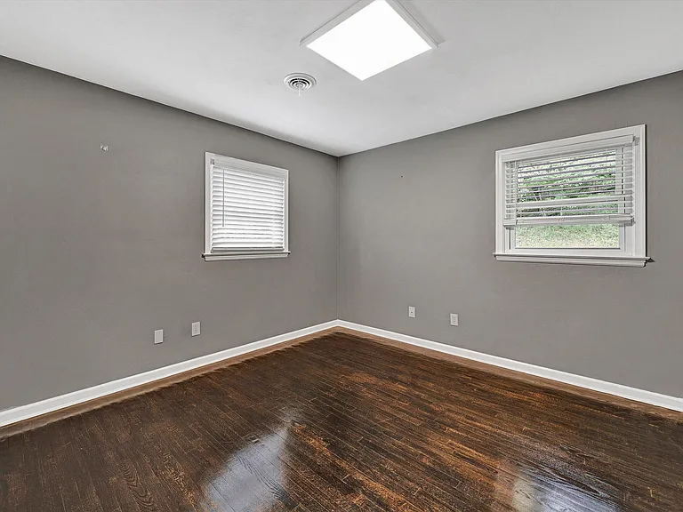 7507 Bent Mountain Rd — Photo 6