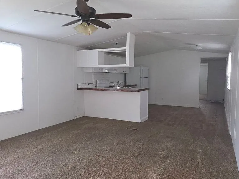 803 Bonfire Dr — Photo 3