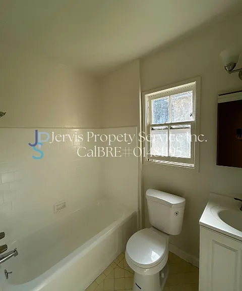 928 N Garfield St #928 — Photo 9