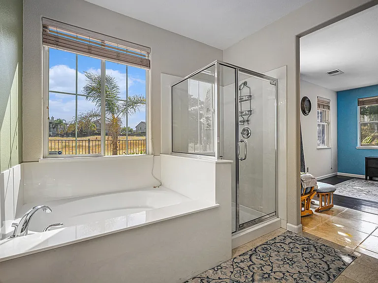 355 Pebble Beach Dr — Photo 16