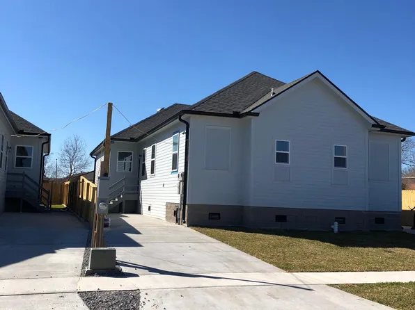 8520 Regiment Dr, Chalmette, LA 70043