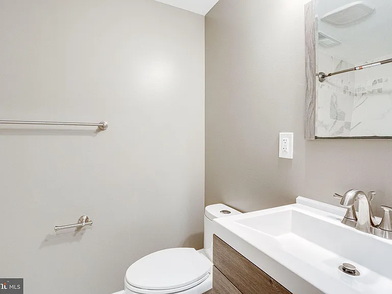 2648 Bowen Rd SE — Photo 30