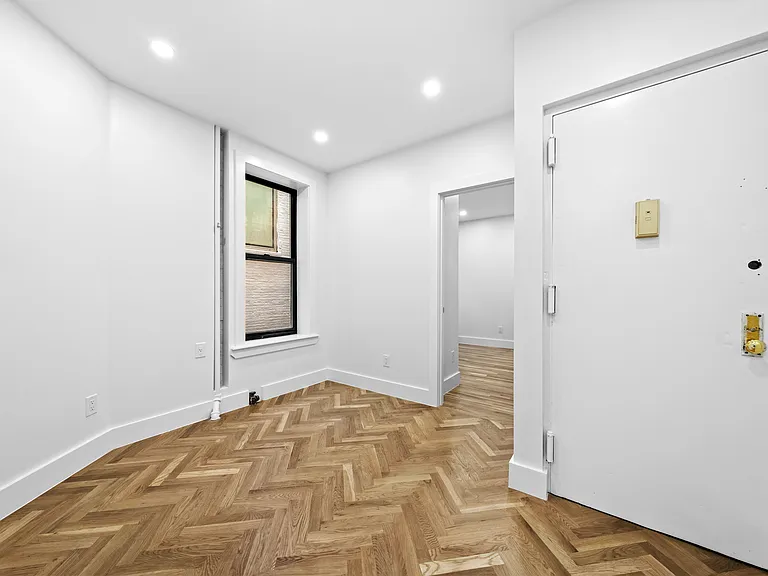 98 Thompson St #8 — Photo 6