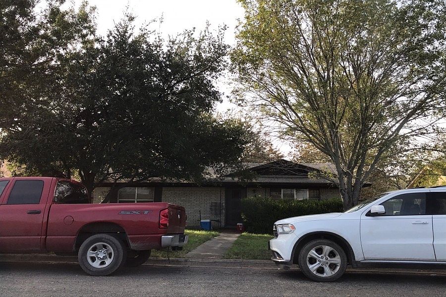 1st image of 429 Windsong Dr